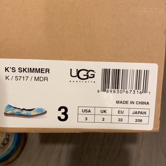 Ugg skimmer flats (kid’s size 3/ women’s size 5) - Picture 6 of 9